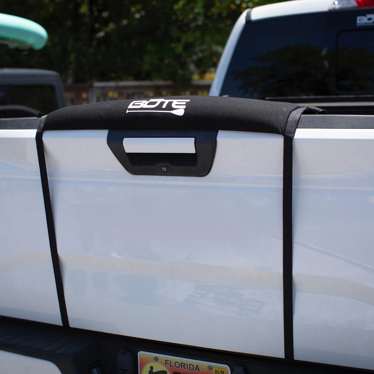 BOTE Paddle Board Tailgate Pad - Installed