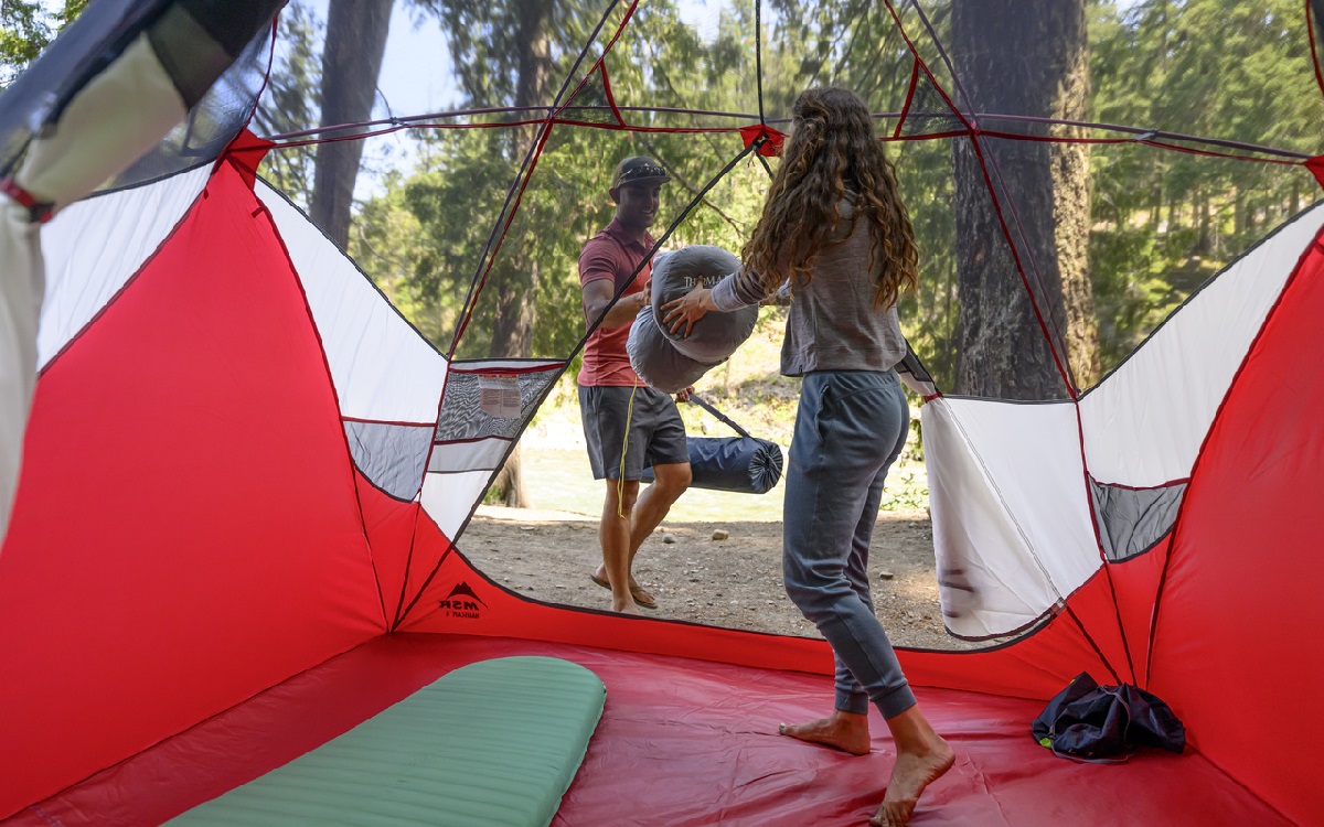 MSR Habiscape Family / Group Tent - Standing