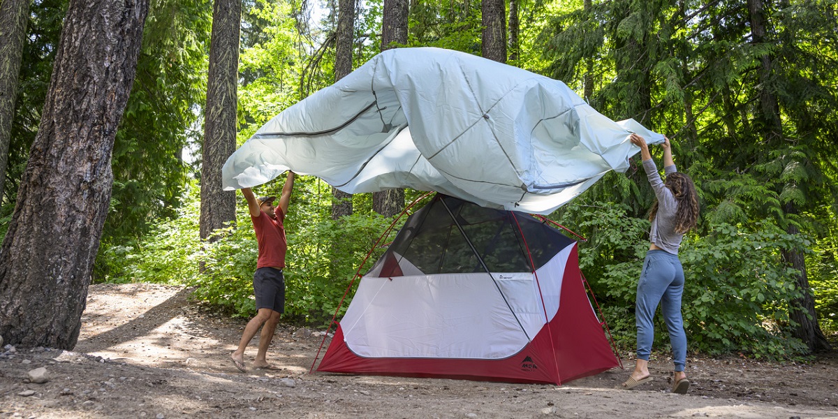 MSR Habiscape 4 Tent - Fly Installation